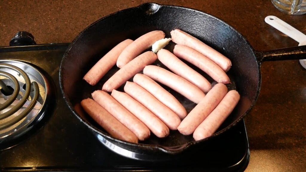 Homemade Sausage Gravy Cooking sausage links