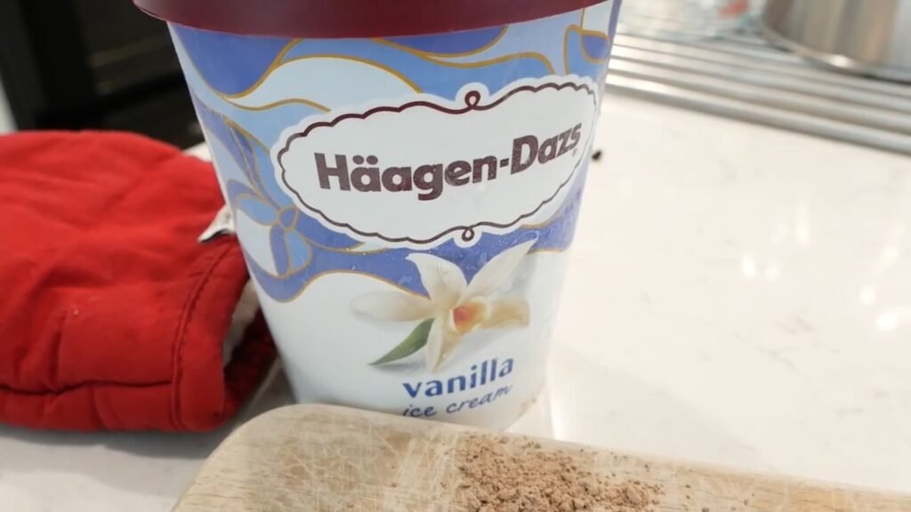 Vanilla ice cream for the topping