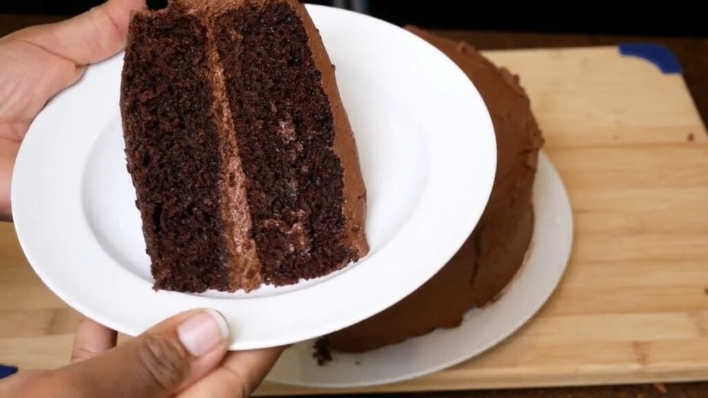 Easy Homemade Chocolate Cake Chocolate cake slice